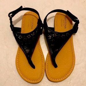 Arizona black little girl sandals size 3